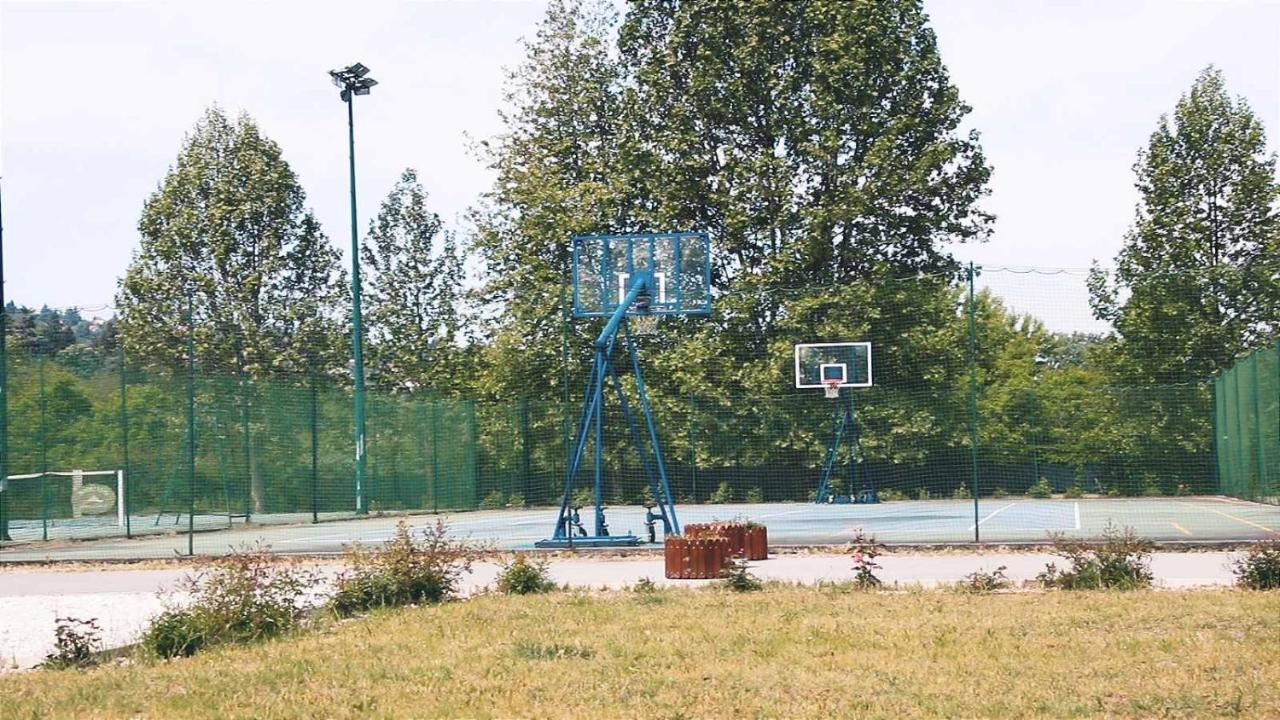 Hotel Marina Oasa Grocka Kültér fotó